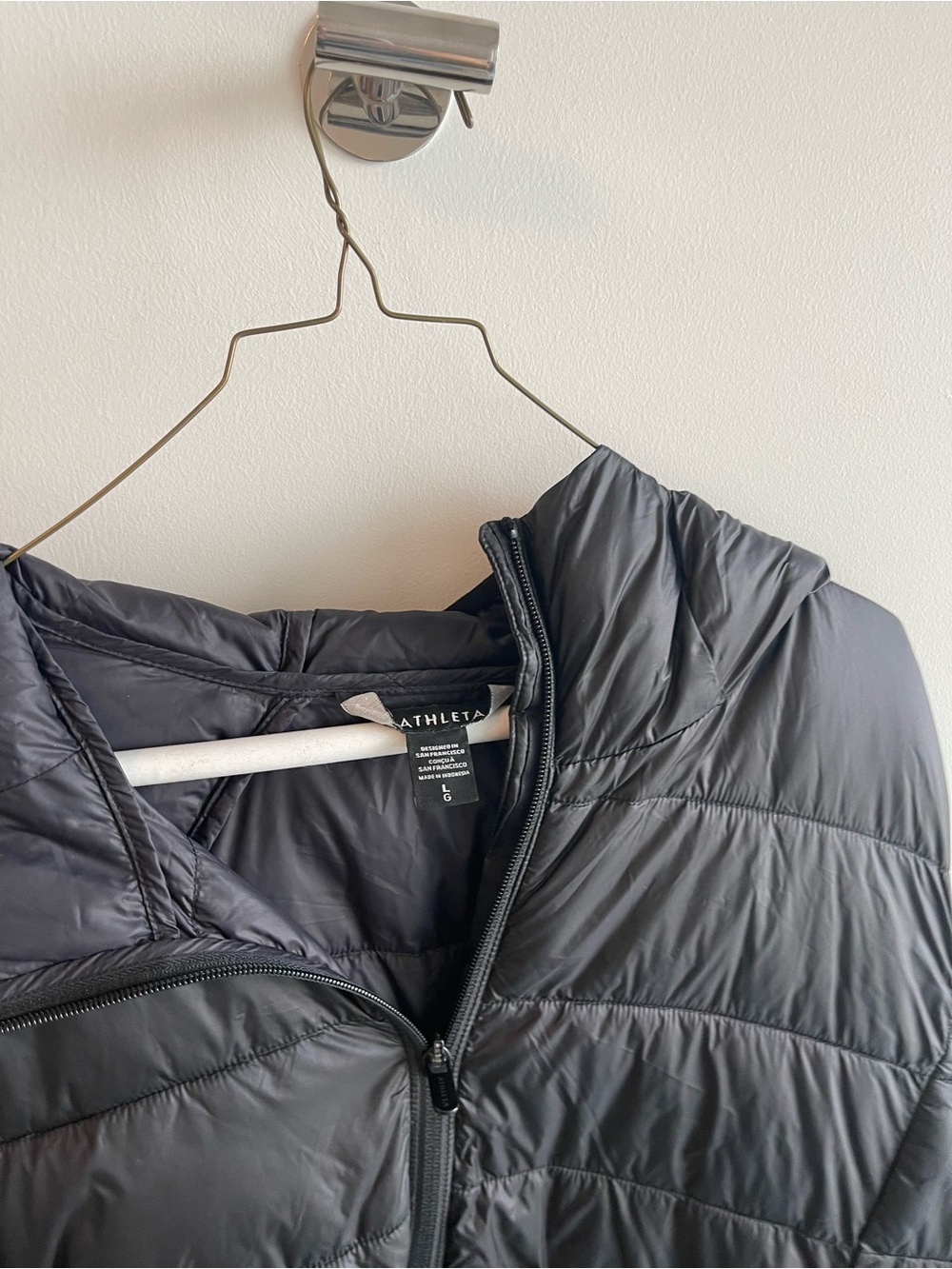 Athleta Aire Puffer Parka Black Jacket - Picture 3 of 8